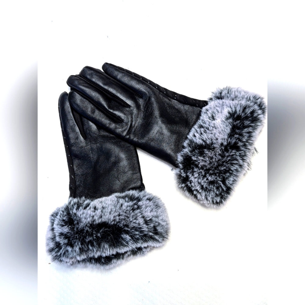 Leather gloves